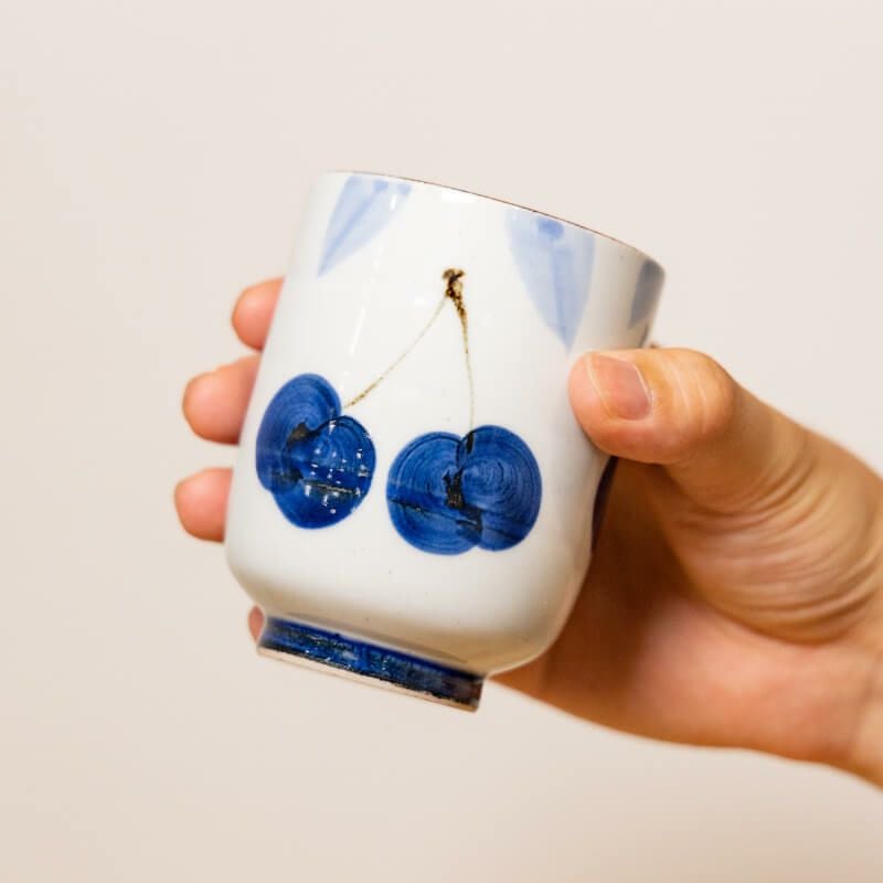 波佐見焼 翔芳窯・湯呑 さくらんぼ